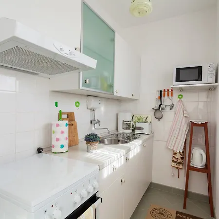 Apartment Cosy In With Barbecue